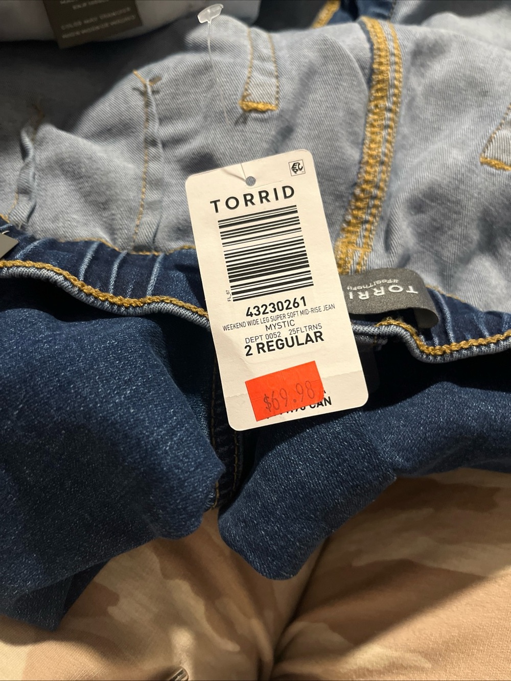 Torrid Weekend Wide Leg Jeans Size 2R NWT Stretch Denim Pull-On Plus Size - Picture 8 of 8